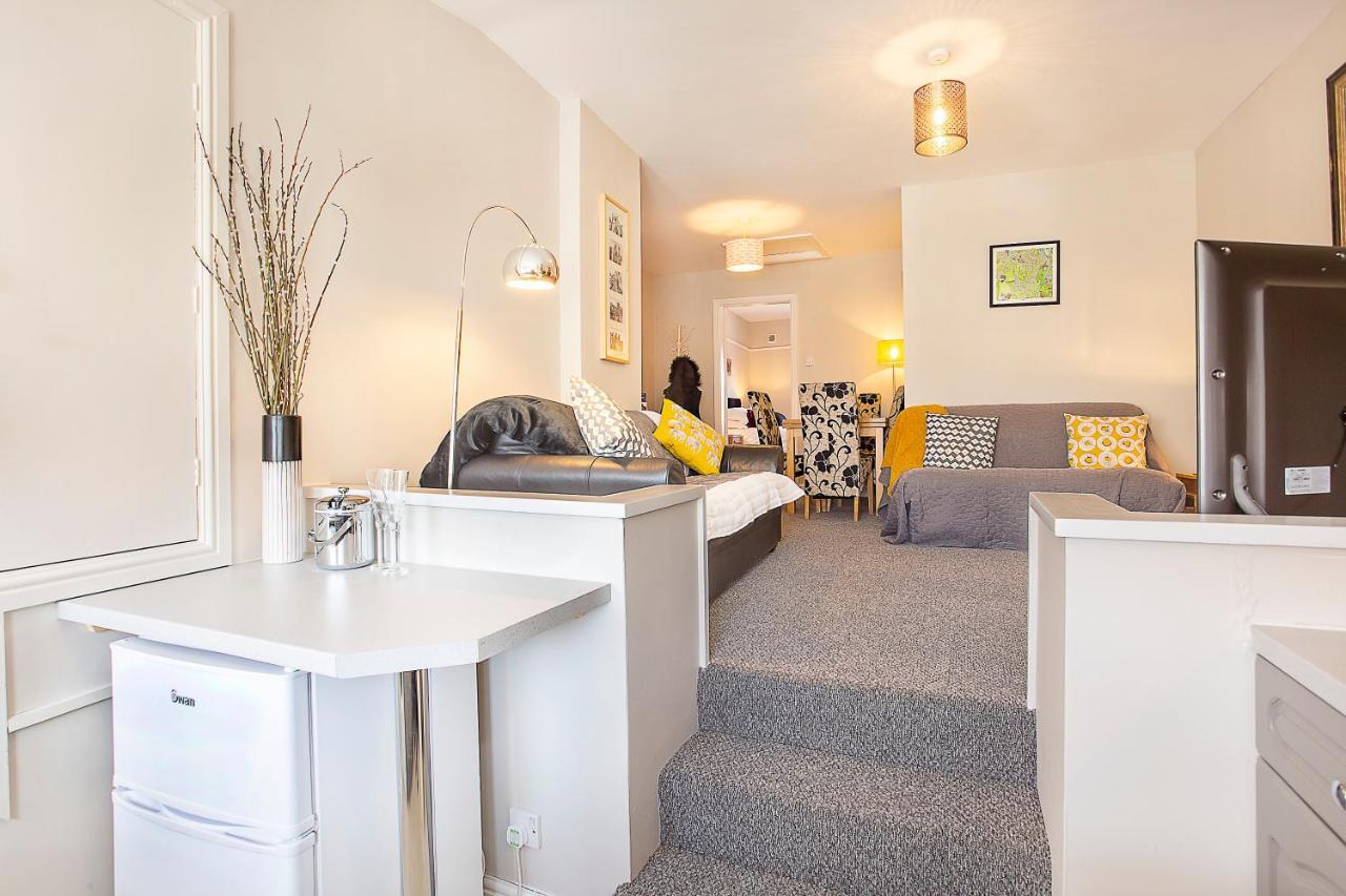 Courtyard Apartment York Bagian luar foto